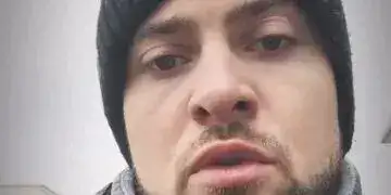 Репера Ярмака обікрали у потязі Дніпро-Київ - він повертався після ротації з відпустки