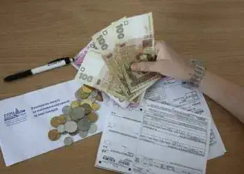 Боржників у Дніпрі можуть позбавити світла, газу та води