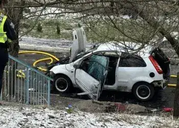 У Дніпрі вибухнув автомобіль з двома людьми: що відомо?