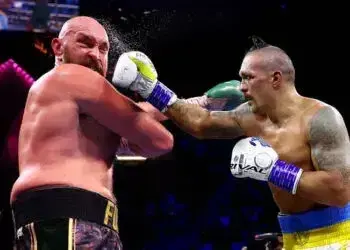 Усик - Фʼюрі: коли бій та які прогнози букмекерів?