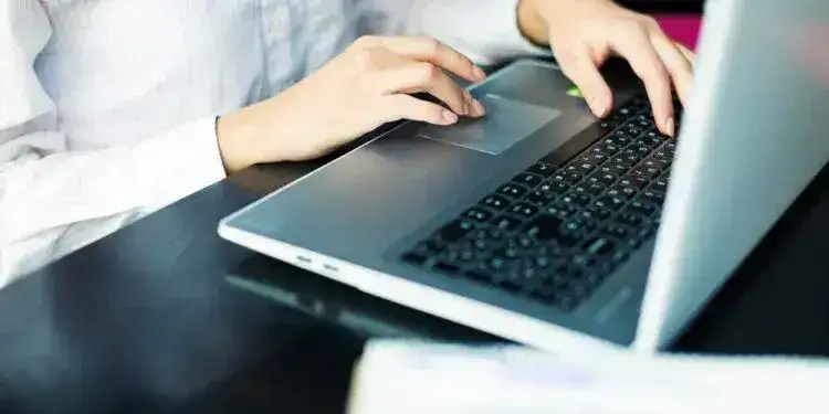 Відсьогодні дніпровські школярі можуть зареєструватися на НМТ: що слід знати?