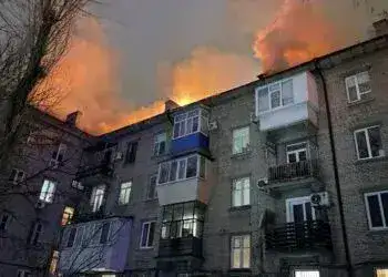 У Дніпрі та Новомосковську горіли багатоквартирні будинки