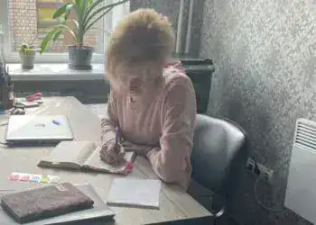 Посадовці комунального закладу в Дніпрі наживалися на відпочинку дітей, який мав бути безкоштовним