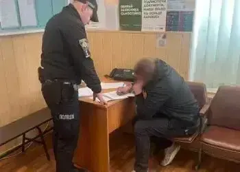 У Дніпрі на вокзалі виявили тіло чоловіка - його вбили