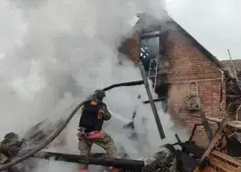 На Нікопольщині внаслідок обстрілів постраждали дві людини