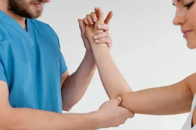 Зачем обращаться в травматологию