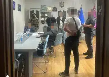 ДБР затримало мера Новомосковська та секретаря міськради за хабар - ЗМІ