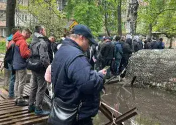 Роботодавці зобов'язані вручати повістки працівникам та доставляти їх до ТЦК - Кабмін