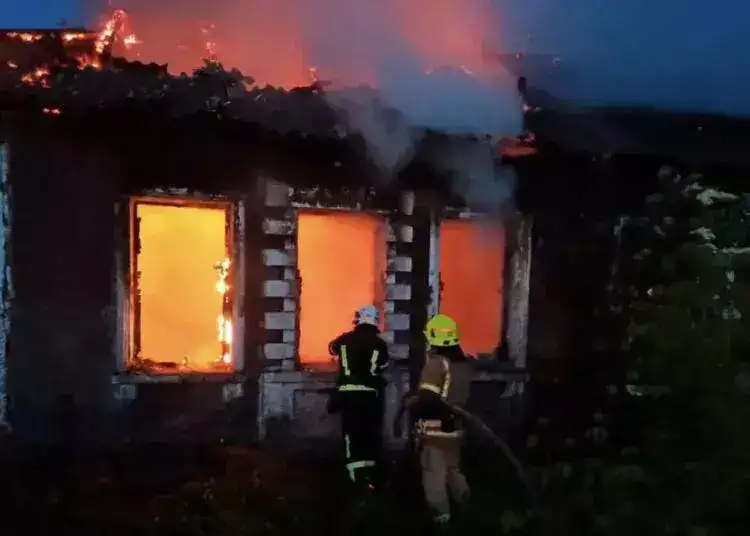 У Кривому Розі горів будинок