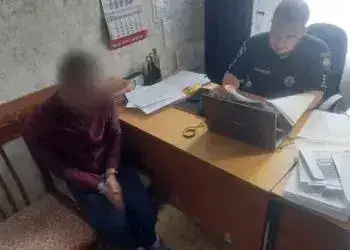 На Дніпропетровщині поліцейський під час відпустки, затримав злочинця, який скоїв розбійний напад та вбив людину