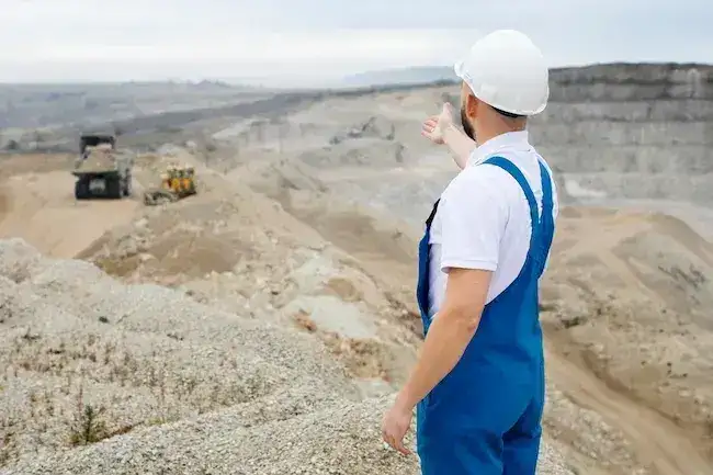 Що таке надрокористування та як законним шляхом займатися розробкою та видобування природних ресурсів
