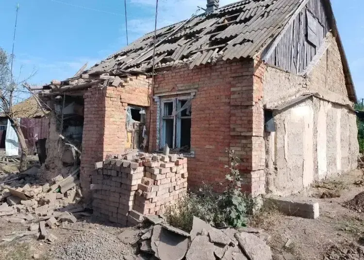 Обстріл Нікополя 11 червня: окупанти травмували жінку літнього віку