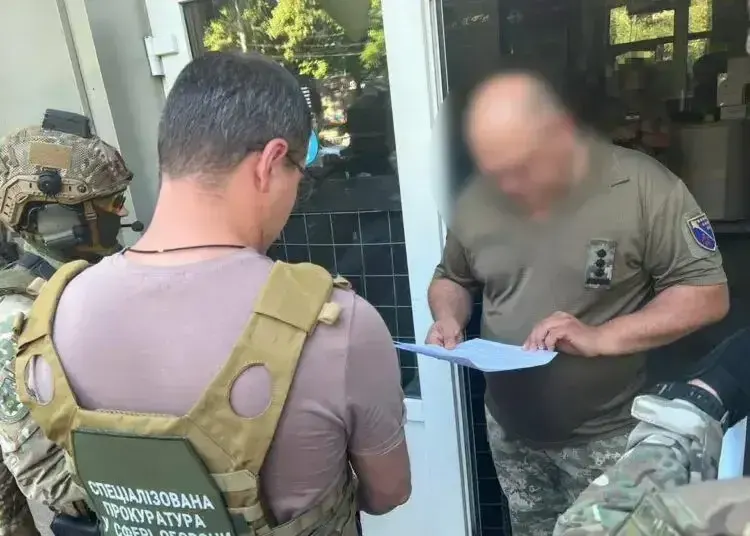 Колишній керівник ТЦК на Дніпропетровщині за час повномасштабної війни придбав майна на 350 тисяч доларів