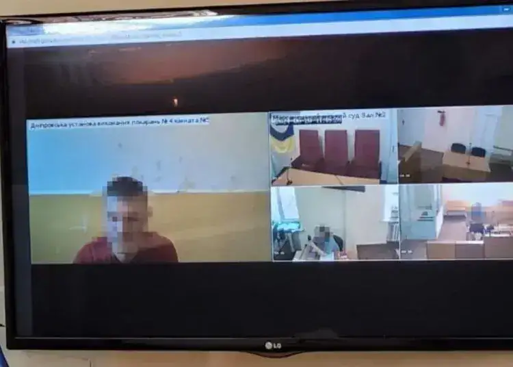 Мешканець Дніпропетровщини запросив додому 13-річну дівчинку та згвалтував її