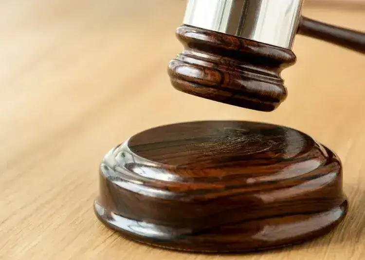 До 15 років засудили чоловіка, який двічі зґвалтував 12-річну сусідку