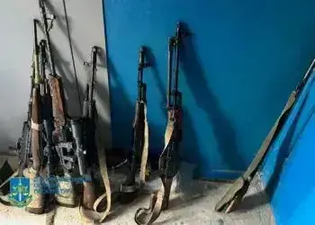 Затримали двох дніпрян, які незаконно продавали зброю та боєприпаси