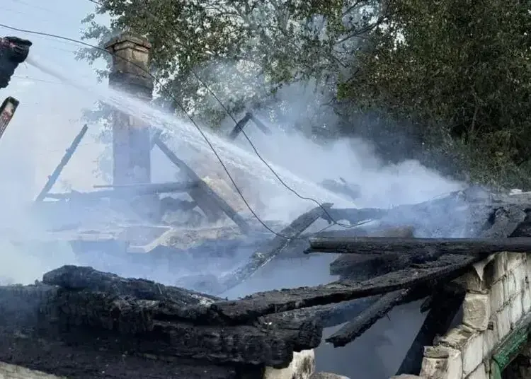 Дві дитини постраждали на пожежі у Дніпрі