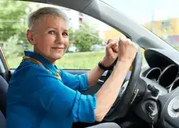 Як отримати права категорії В у Дніпрі