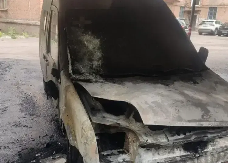 У Дніпрі судитимуть трьох паліїв військових автівок
