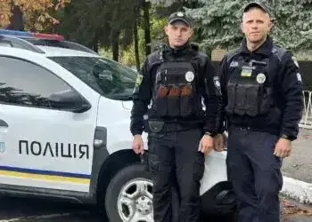 У Нікополі 4-річна дитина потрапила до лікарні з попкорном у вухах: що сталося?