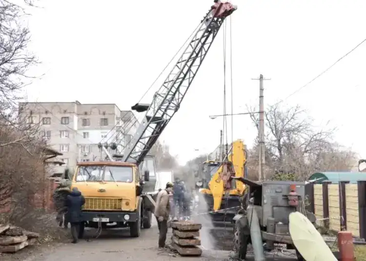 «Криворіжтеплоцентраль» зірвав опалювальний сезон: 130 тисяч абонентів досі сидять без тепла