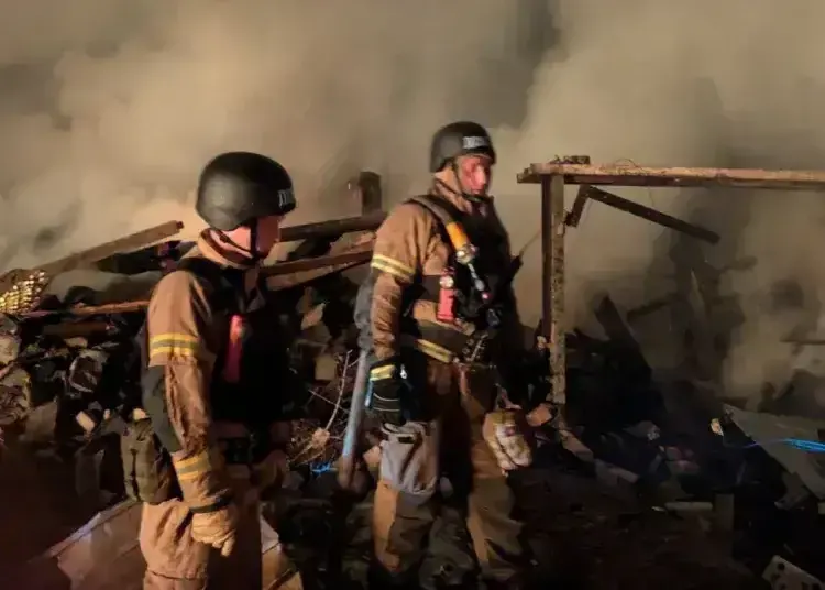 У Кривому Розі під завалами знайшли третю жертву ракетного удару