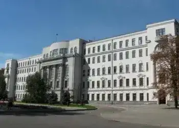 З Дніпропетровської облради звільнилися одразу два депутати