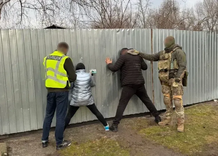 У Дніпрі затримали двох терористів, які заклали вибухівку під залізничні цистерни з паливом