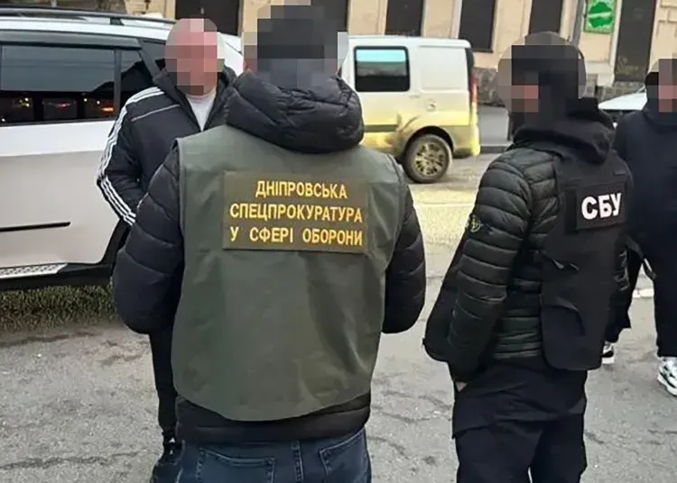 Дніпровський адвокат допомагав військовозобов'язаним ухилитися від служби через ТЦК