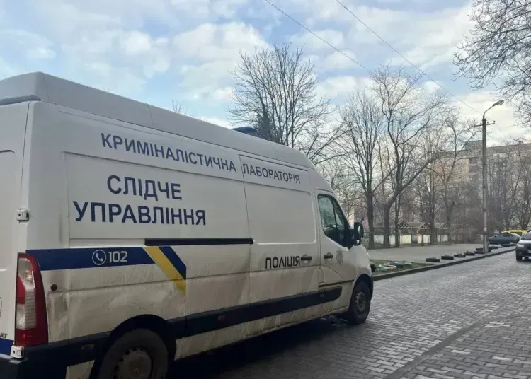 У Кривому Розі чоловік вбив цивільну дружину на очах 9-річної дитини