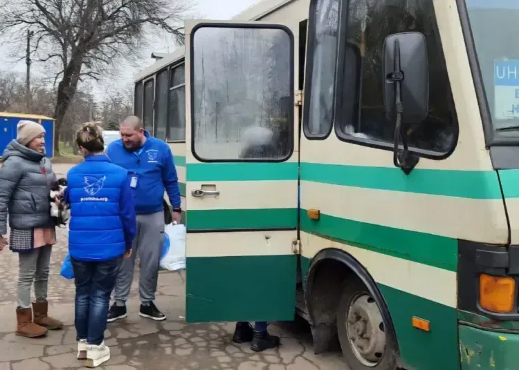 Більше 75% населення виїхало з прифронтових громад Дніпропетровщини
