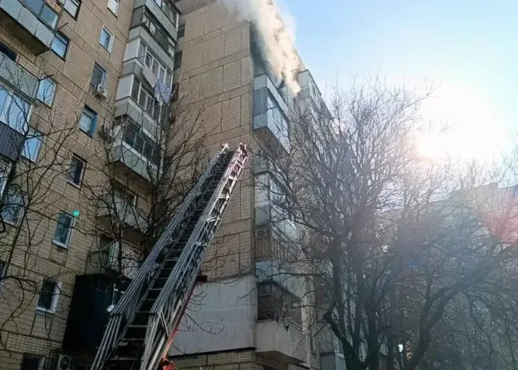 У Кривому Розі з пожежі врятували трьох людей