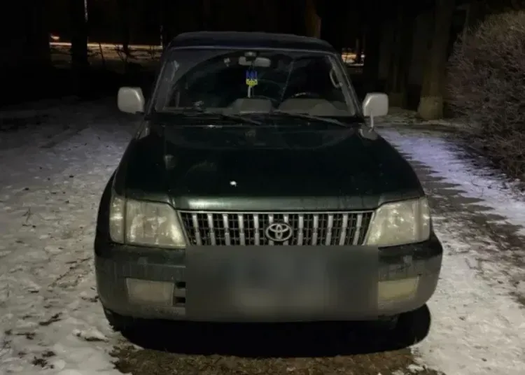 У Павлограді 14-річний хлопчик намагався підпалити військовий автомобіль