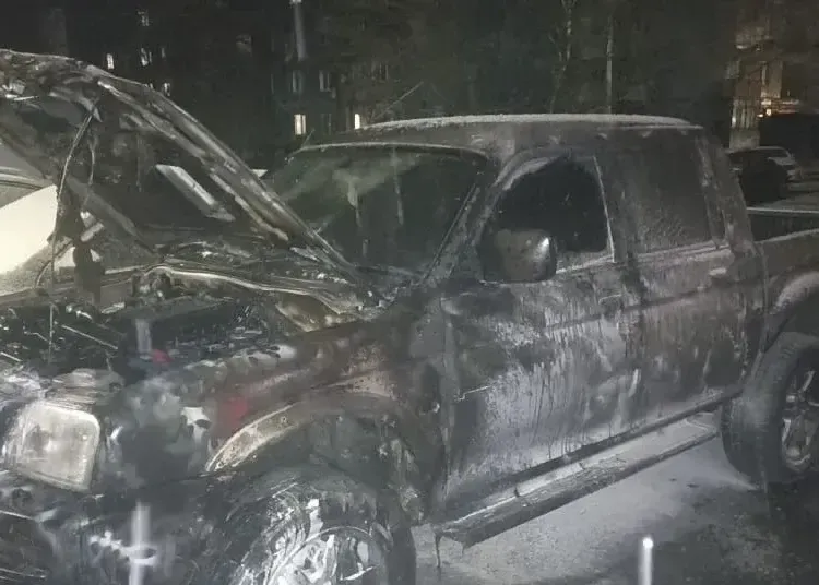 Ввечері на Дніпропетровщині спалили черговий військовий автомобіль