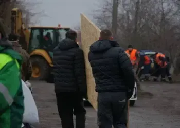 Ввечері росіяни вдарили ракетою по центру Кривого Рогу