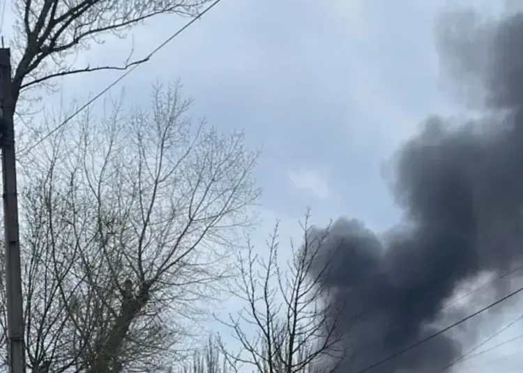 Обстріл Кривого Рогу: ворог вдарив балістикою по місцевому підприємству