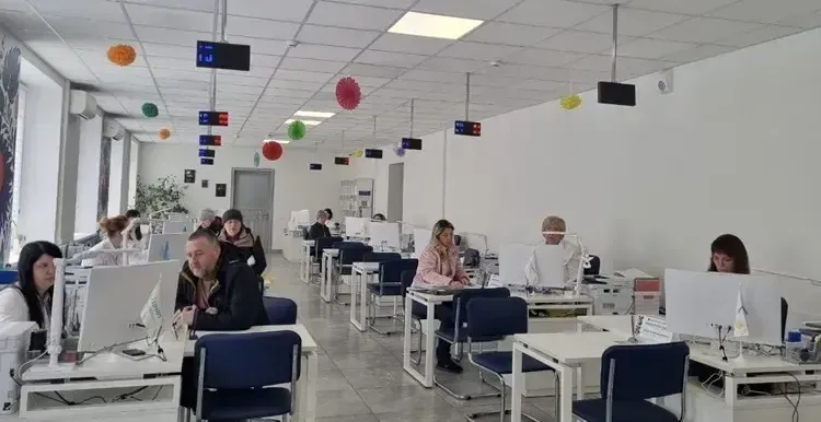 Ветеранам у Дніпрі більше не треба чекати витяг з держреєстру цілий місяць: що змінилося