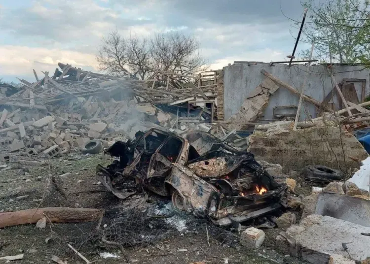 Двоє мешканців Синельниківського району сильно постраждали після удару КАБом