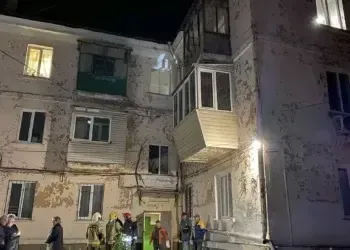 У Дніпрі під час пожежі врятували трьох людей з дитиною