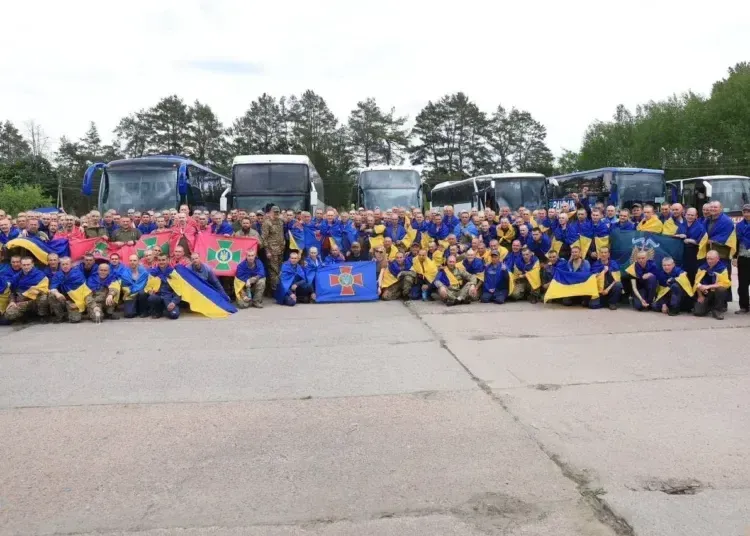травня з російського полону додому повернувся 21 військовий з Дніпропетровщини