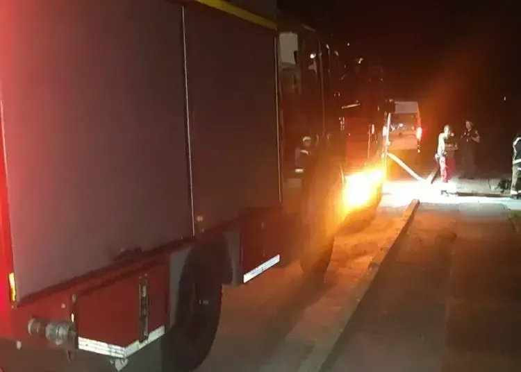 Пожежа у Дніпрі: у Новокадацькому районі врятували чоловіка