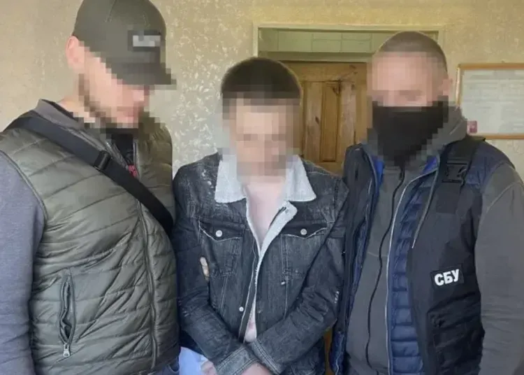 Затримано диверсанта, який підпалював релейні шафи Укрзалізниці в Дніпрі