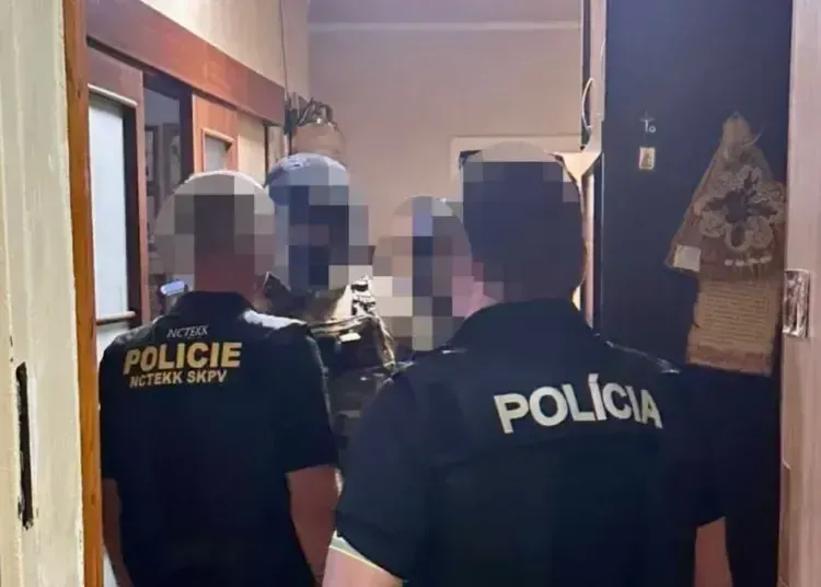 Фейкові замінування в Європі: жителя Дніпра підозрюють у зриві навчання в кількох країнах