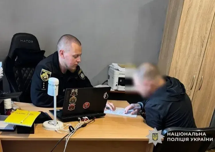 Напав з ножем біля поштомата: справу зловмисника з Дніпра, передали до суду