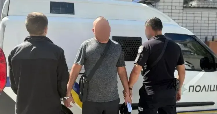 Літня жінка в Самарі потрапила на аферу «освячення» грошей