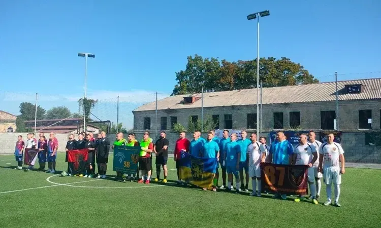 У Дніпрі військові провели турнір з мініфутболу