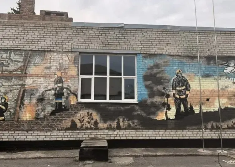 На Дніпропетровщині окупанти обстріляли підрозділ ДСНС