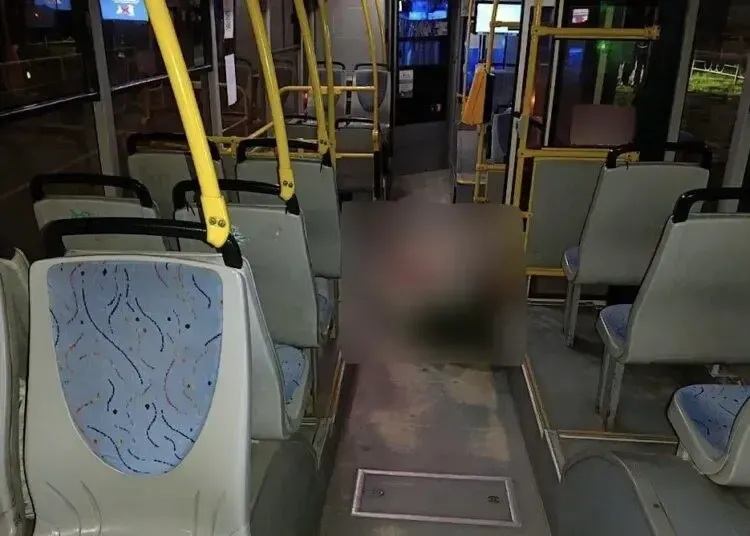 У Кривому Розі затримали підозрюваного у вбивстві пасажира в автобусі