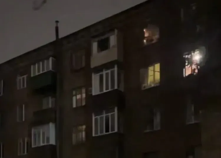 У Кривому Розі після вибуху в будинку евакуювали його мешканців