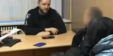 У Кривому Розі поліцейські дві години вмовляли чоловіка не стрибати з дев’ятого поверху